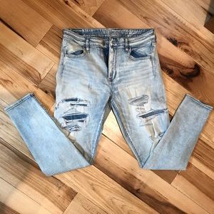 ✨EUC American Eagle destroyed super stretch jeans
